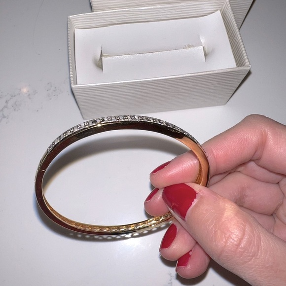 Genuine Diamond & Gold Plated Bangle Bracelet - Picture 3 of 5